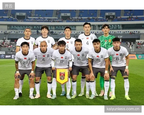 五换人规则支持韩国队在比赛中调整阵型，从四后卫切换至三后卫体系。